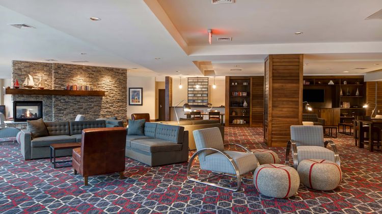 Four Points by Sheraton Peoria Lobby