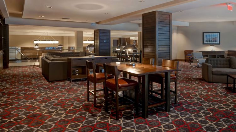 Four Points by Sheraton Peoria Lobby