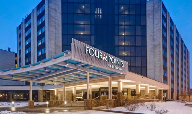 Four Points by Sheraton Peoria Exterior
