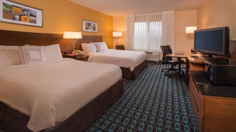 <b>Fairfield Inn & Suites Dulles Chantilly Room</b>. Images powered by <a href="https://www.leonardoworldwide.com/" title="Leonardo Worldwide" target="_blank">Leonardo</a>.