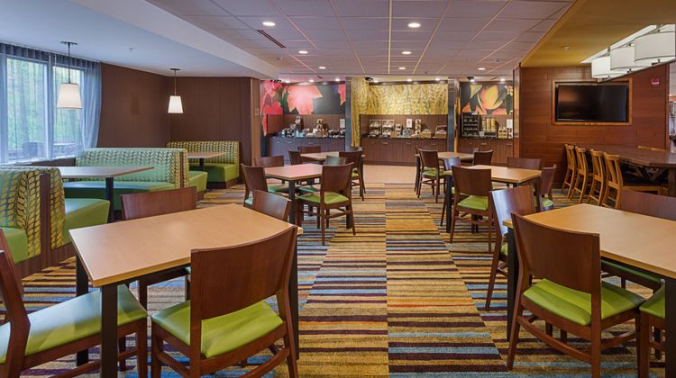 Fairfield Inn & Suites Abingdon Restaurant