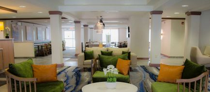 Fairfield Inn & Suites Hazleton Lobby