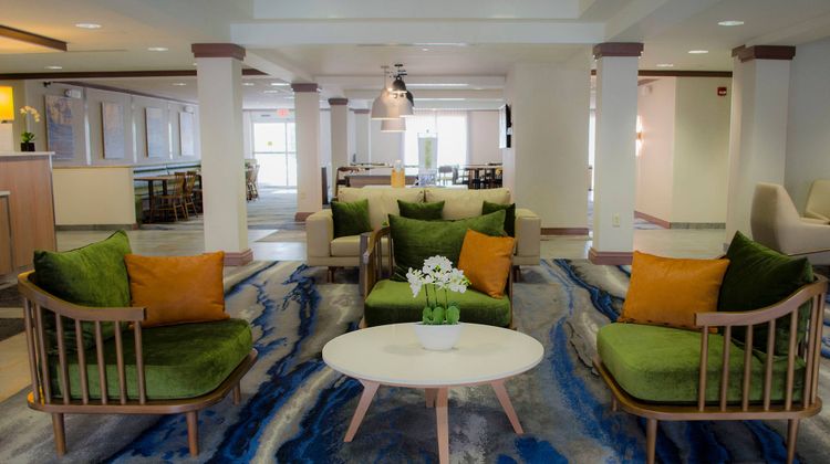 Fairfield Inn & Suites Hazleton Lobby