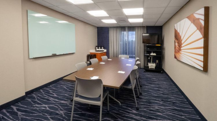 Fairfield Inn & Suites Hazleton Meeting