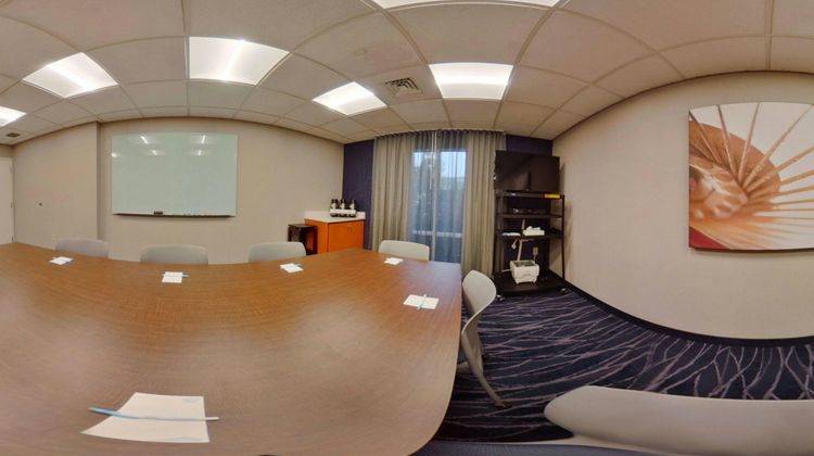 Fairfield Inn & Suites Hazleton Meeting