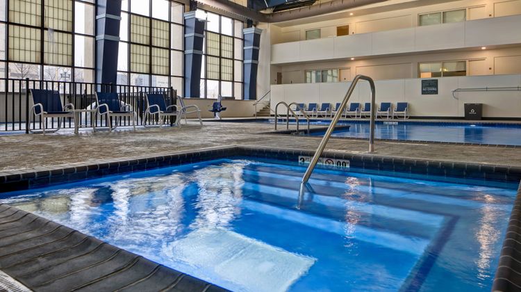 Four Points by Sheraton Peoria Pool