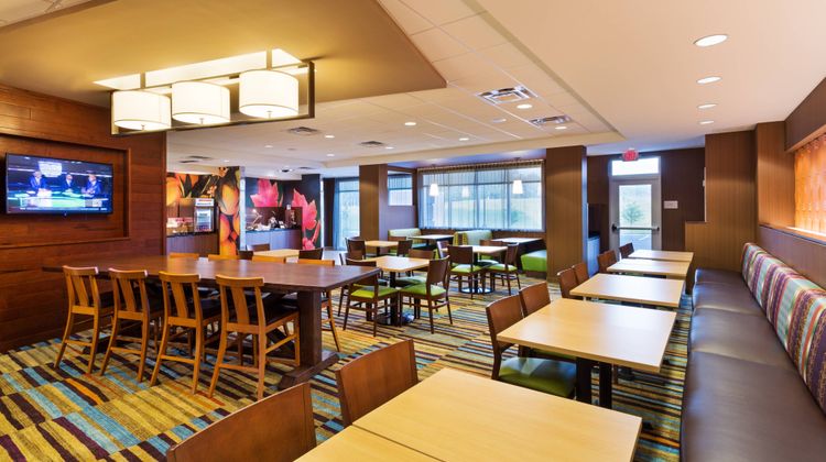 Fairfield Inn & Suites Johnson City Restaurant