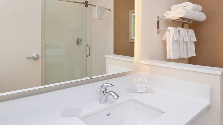 <b>Fairfield Inn & Suites Chillicothe Room</b>. Images powered by <a href="https://www.leonardoworldwide.com/" title="Leonardo Worldwide" target="_blank">Leonardo</a>.