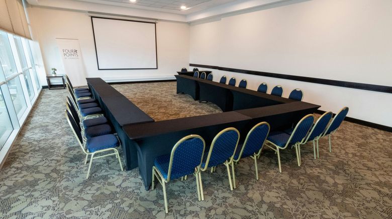 <b>Four Points by Sheraton Los Angeles Meeting</b>. Images powered by <a href="https://www.leonardoworldwide.com/" title="Leonardo Worldwide" target="_blank">Leonardo</a>.