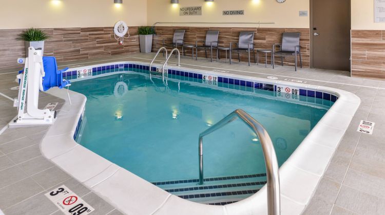Fairfield Inn & Suites Chillicothe Pool