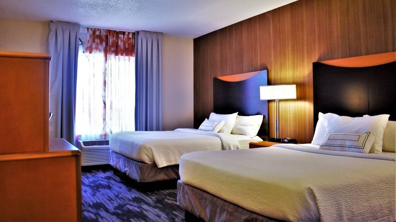 <b>Fairfield Inn & Suites Room</b>. Images powered by <a href="https://www.leonardoworldwide.com/" title="Leonardo Worldwide" target="_blank">Leonardo</a>.