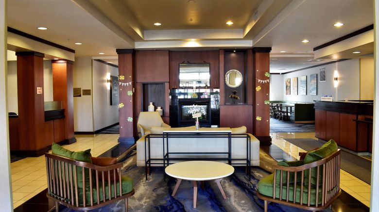 <b>Fairfield Inn & Suites Lobby</b>. Images powered by <a href="https://www.leonardoworldwide.com/" title="Leonardo Worldwide" target="_blank">Leonardo</a>.