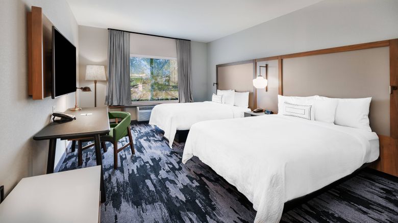 <b>Fairfield Inn & Suites Tulsa Catoosa Room</b>. Images powered by <a href="https://www.leonardoworldwide.com/" title="Leonardo Worldwide" target="_blank">Leonardo</a>.