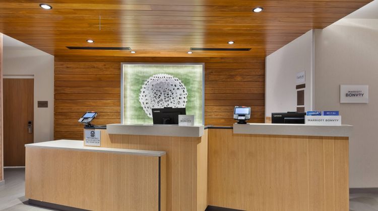 Fairfield Inn & Suites Knoxville Alcoa Lobby