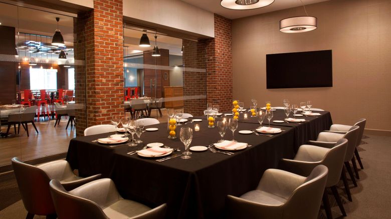 <b>Four Points by Sheraton Richmond Restaurant</b>. Images powered by <a href="https://www.leonardoworldwide.com/" title="Leonardo Worldwide" target="_blank">Leonardo</a>.