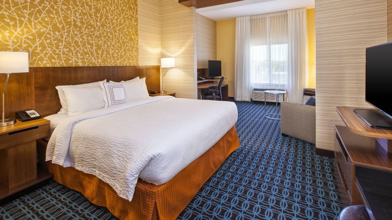 <b>Fairfield Inn & Suites Plattsburgh West Suite</b>. Images powered by <a href="https://www.leonardoworldwide.com/" title="Leonardo Worldwide" target="_blank">Leonardo</a>.
