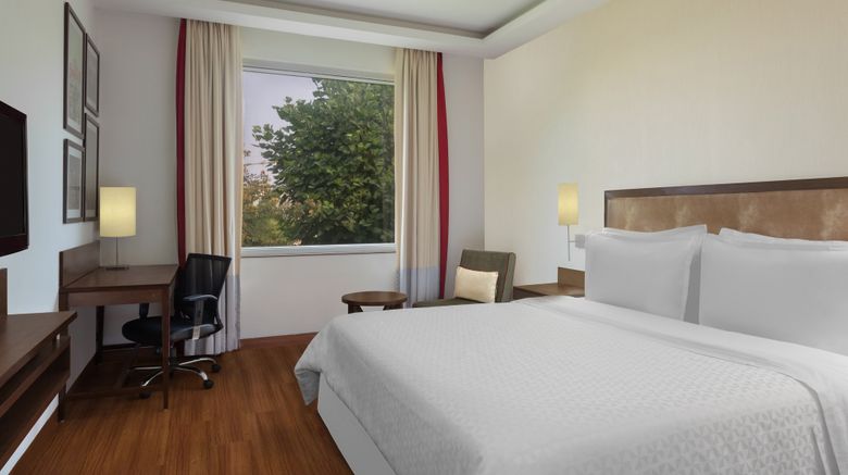 <b>Four Points New Delhi, Airport Highway Room</b>. Images powered by <a href="https://www.leonardoworldwide.com/" title="Leonardo Worldwide" target="_blank">Leonardo</a>.
