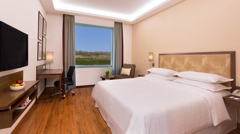 <b>Four Points New Delhi, Airport Highway Room</b>. Images powered by <a href="https://www.leonardoworldwide.com/" title="Leonardo Worldwide" target="_blank">Leonardo</a>.