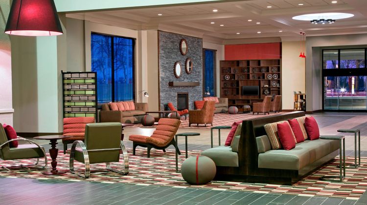 Four Points by Sheraton Bentonville Lobby