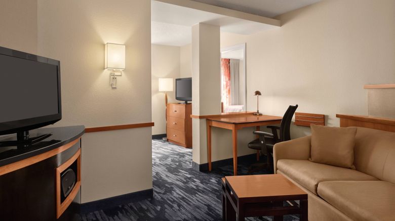<b>Fairfield Inn & Suites Tupelo Suite</b>. Images powered by <a href="https://www.leonardoworldwide.com/" title="Leonardo Worldwide" target="_blank">Leonardo</a>.