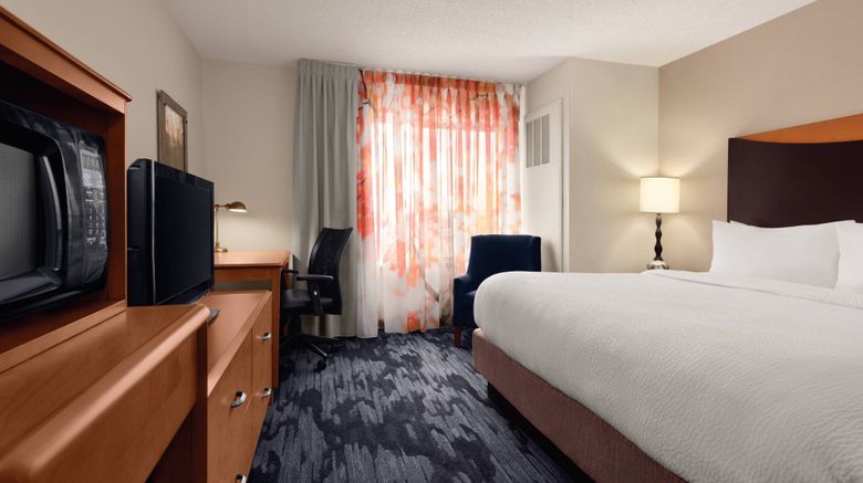<b>Fairfield Inn & Suites Tupelo Room</b>. Images powered by <a href="https://www.leonardoworldwide.com/" title="Leonardo Worldwide" target="_blank">Leonardo</a>.