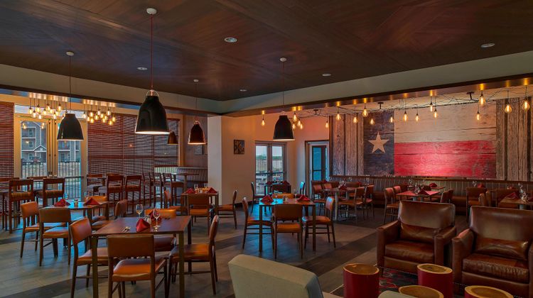 Four Points by Sheraton Midland Restaurant