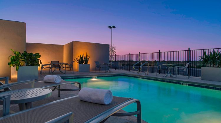 Four Points by Sheraton Midland Pool
