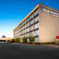 Four Points by Sheraton Kansas City Arpt