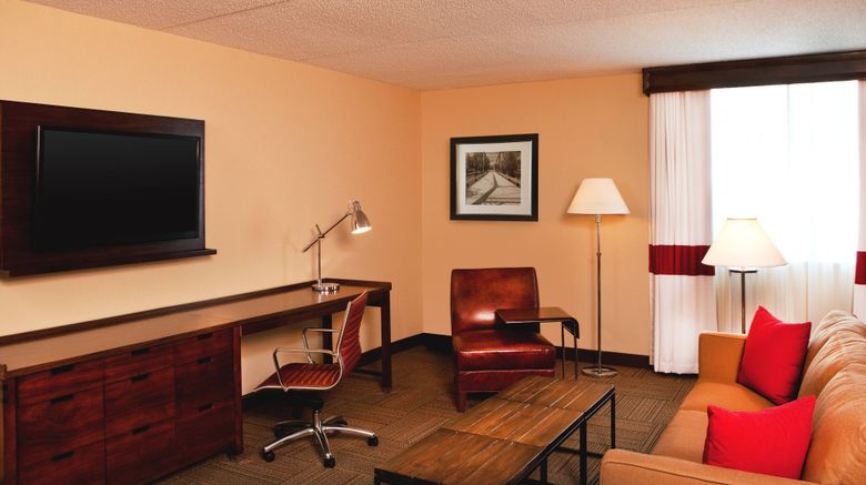 <b>Four Points by Sheraton Saginaw Suite</b>. Images powered by <a href="https://www.leonardoworldwide.com/" title="Leonardo Worldwide" target="_blank">Leonardo</a>.