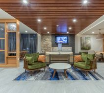 Fairfield Inn & Suites Franklin Lobby