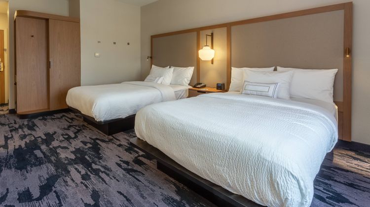 Fairfield Inn & Suites Franklin Room