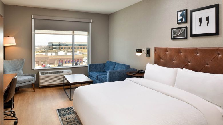 <b>Four Points Kansas City Olathe Suite</b>. Images powered by <a href="https://www.leonardoworldwide.com/" title="Leonardo Worldwide" target="_blank">Leonardo</a>.