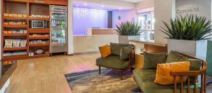 Fairfield Inn by Marriott/NW Lobby