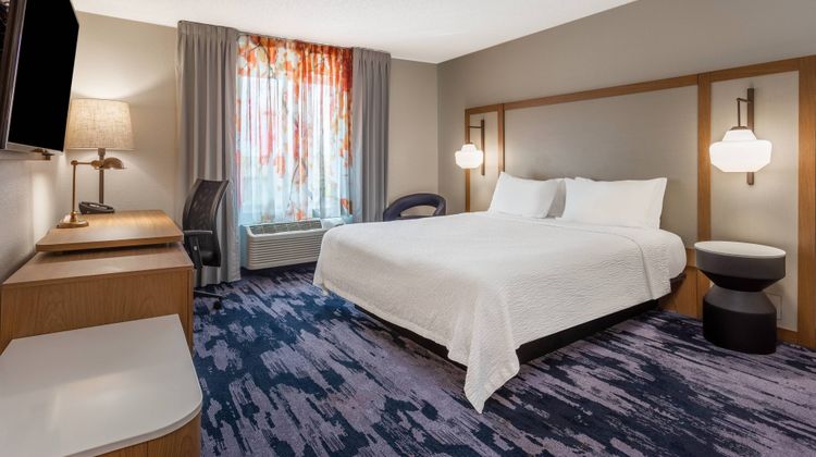 Fairfield Inn by Marriott/NW Room