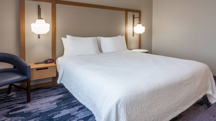 Fairfield Inn by Marriott/NW Room