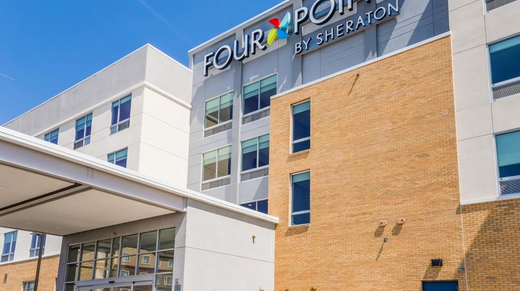 Four Points by Sheraton Elkhart Exterior