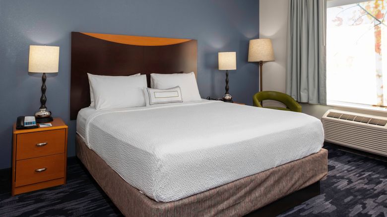 <b>Fairfield Inn & Suites Wichita Downtown Room</b>. Images powered by <a href="https://www.leonardoworldwide.com/" title="Leonardo Worldwide" target="_blank">Leonardo</a>.