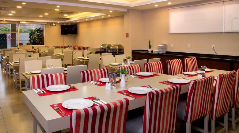 <b>Four Points by Sheraton Queretaro Norte Restaurant</b>. Images powered by <a href="https://www.leonardoworldwide.com/" title="Leonardo Worldwide" target="_blank">Leonardo</a>.