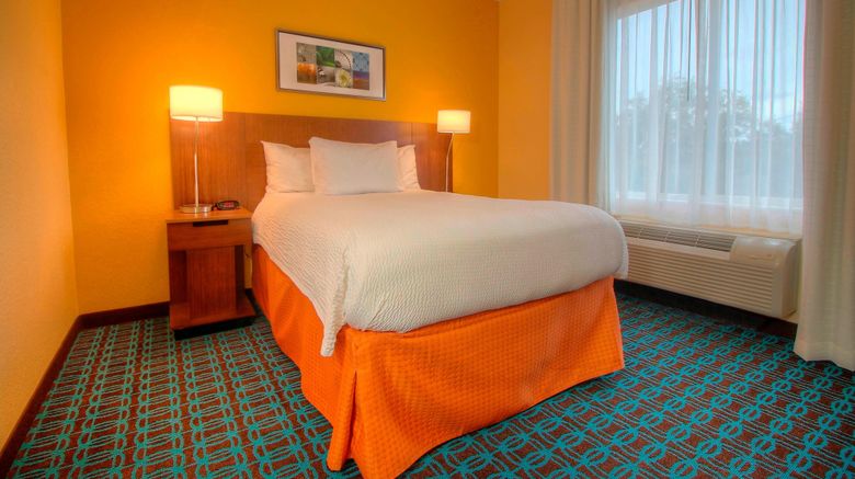 <b>Fairfield Inn & Suites West Palm Beach Room</b>. Images powered by <a href="https://www.leonardoworldwide.com/" title="Leonardo Worldwide" target="_blank">Leonardo</a>.