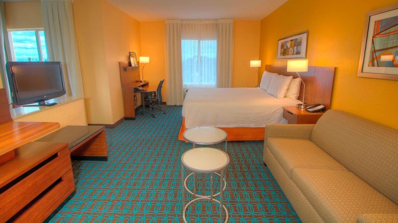 <b>Fairfield Inn & Suites West Palm Beach Room</b>. Images powered by <a href="https://www.leonardoworldwide.com/" title="Leonardo Worldwide" target="_blank">Leonardo</a>.