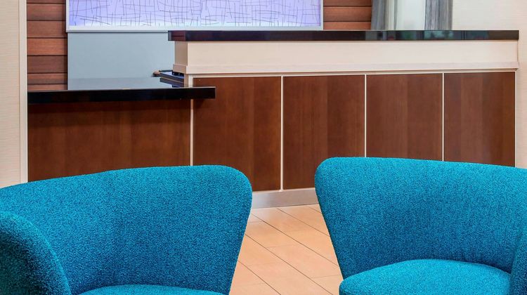 Fairfield Inn & Suites Tyler Lobby