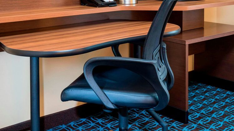 Fairfield Inn & Suites Tyler Suite