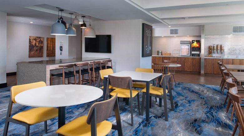 <b>Fairfield Inn & Suites Downtown Restaurant</b>. Images powered by <a href="https://www.leonardoworldwide.com/" title="Leonardo Worldwide" target="_blank">Leonardo</a>.