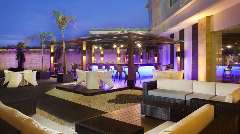 <b>Four Points by Sheraton Manado Pool</b>. Images powered by <a href="https://www.leonardoworldwide.com/" title="Leonardo Worldwide" target="_blank">Leonardo</a>.