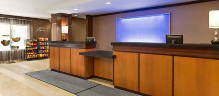 Fairfield Inn & Suites by Marriott Lobby