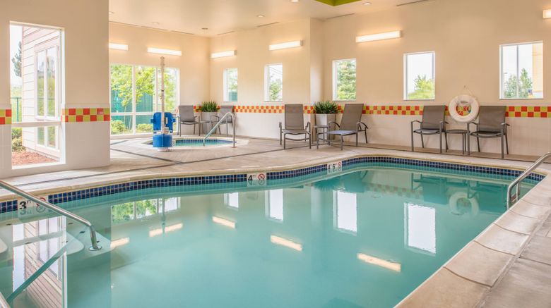 <b>Fairfield Inn & Suites Portland North Pool</b>. Images powered by <a href="https://www.leonardoworldwide.com/" title="Leonardo Worldwide" target="_blank">Leonardo</a>.