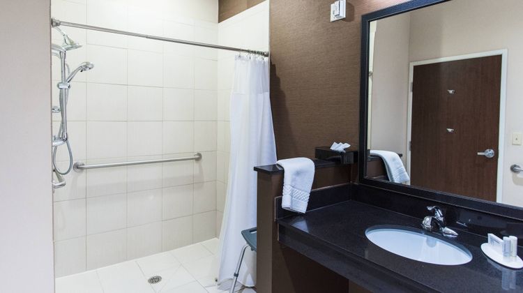 Fairfield Inn & Suites Natchitoches Room