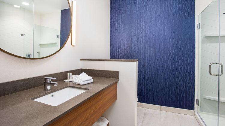 Fairfield Inn & Suites Pigeon Forge Room
