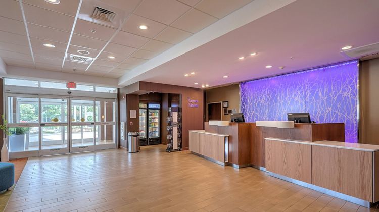 Fairfield Inn & Suites Greenville Lobby
