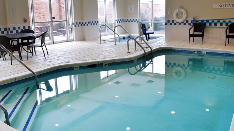 Fairfield Inn & Suites Indianapolis East Pool